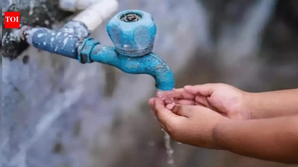 Drinking more water alone may not prevent repeat kidney stones: Lancet Study