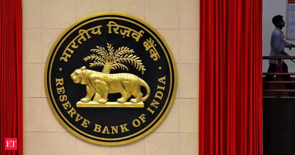 RBI not in favour of rate hikes to defend rupee, prioritises inflation