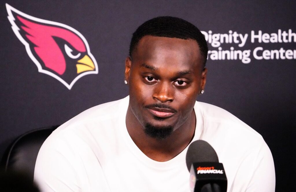 NFL fans react to Jeremiyah Love’s GF Aliece’s jet ski video with Cardinals RB