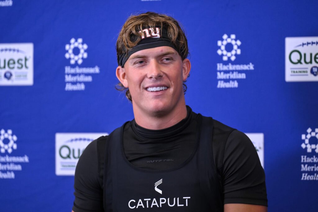 $39,000,000 Giants star rips Patriots reporter for accusing Jaxson Dart of dividing locker room after introducing Donald Trump