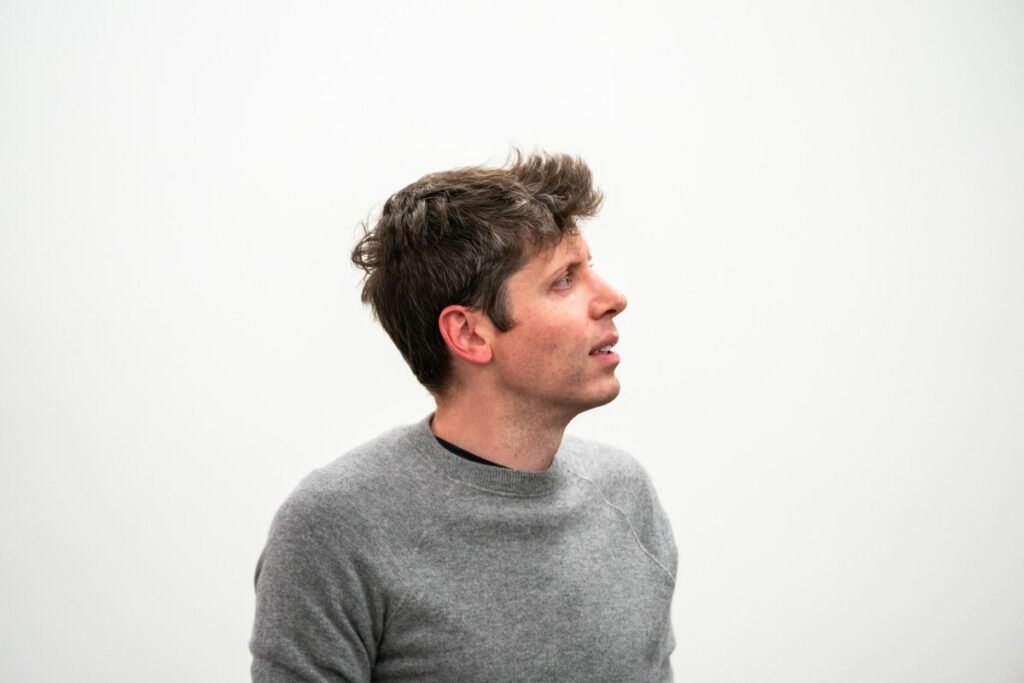 Sam Altman makes ‘mic drop’ offer to every Y Combinator startup