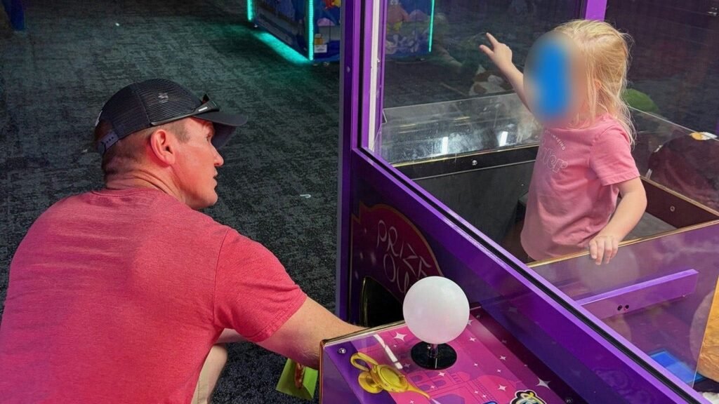 Officer rescues young child trapped in arcade claw machine in Missouri