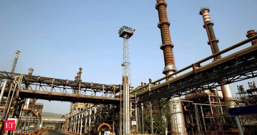 Bharat Petroleum to shut crude unit at Mumbai refinery in November
