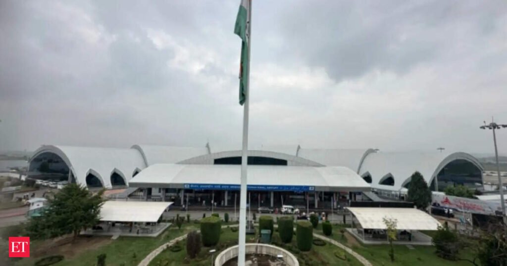 Maintenance of Srinagar International airport runway necessary: AAI
