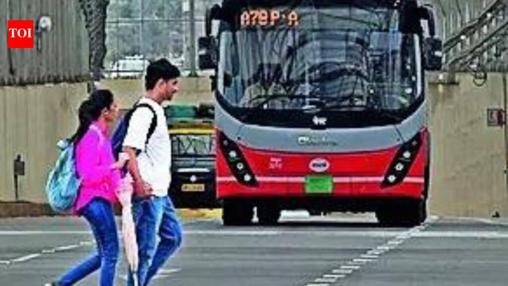 30% of pedestrian deaths are on national highways: Govt report | India News