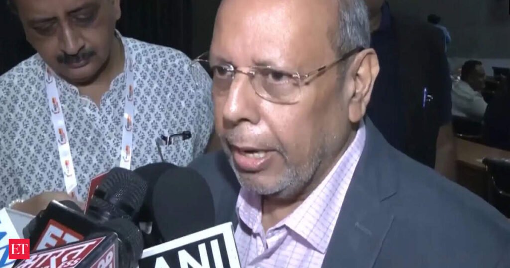India needs 7-8% growth for Viksit Bharat, private investment and export push crucial: EAC-PM Chairman