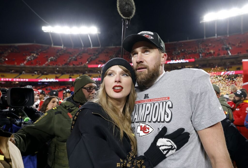 NFL fans react to Travis Kelce’s fiancee’s “classic move” to leave Rhode Island mansion amid wedding rumors with Chiefs TE