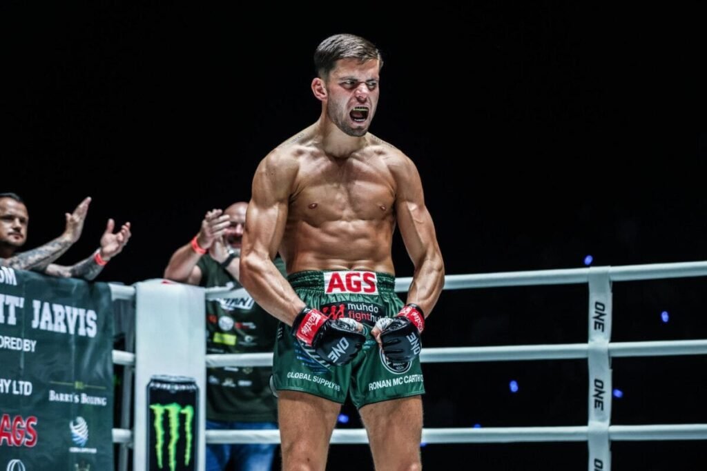 “They’ve been answered now” – George Jarvis demands a world title rematch after putting away Regian Eersel’s former challenger