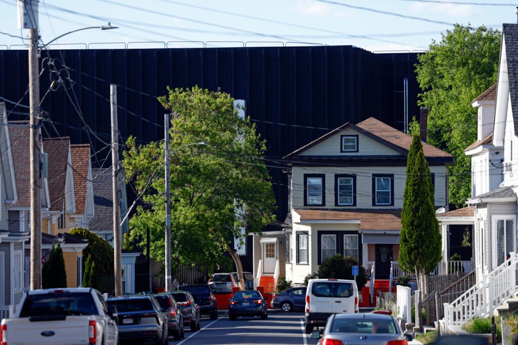 Federal Regulators Tell Electric Grid Operators to Fix Their Rules on Data Centers