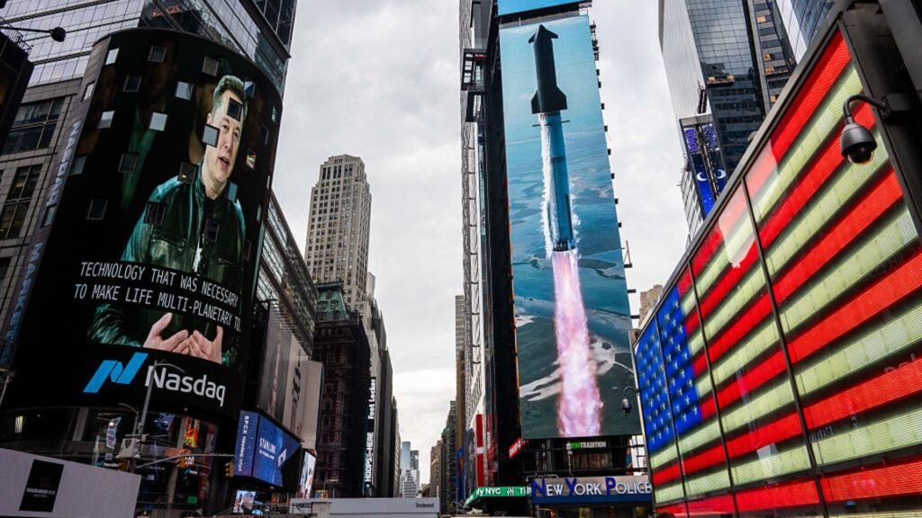 SpaceX IPO brings Starship to NYC photo of the day for June 16, 2026