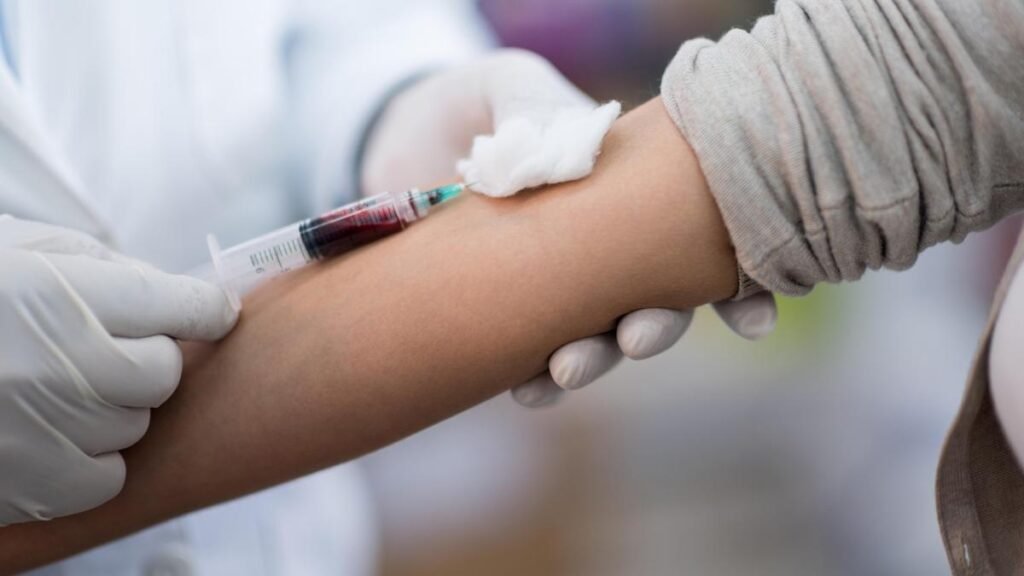 Blood test could help detect signs of Alzheimer’s disease decades before symptoms: Study