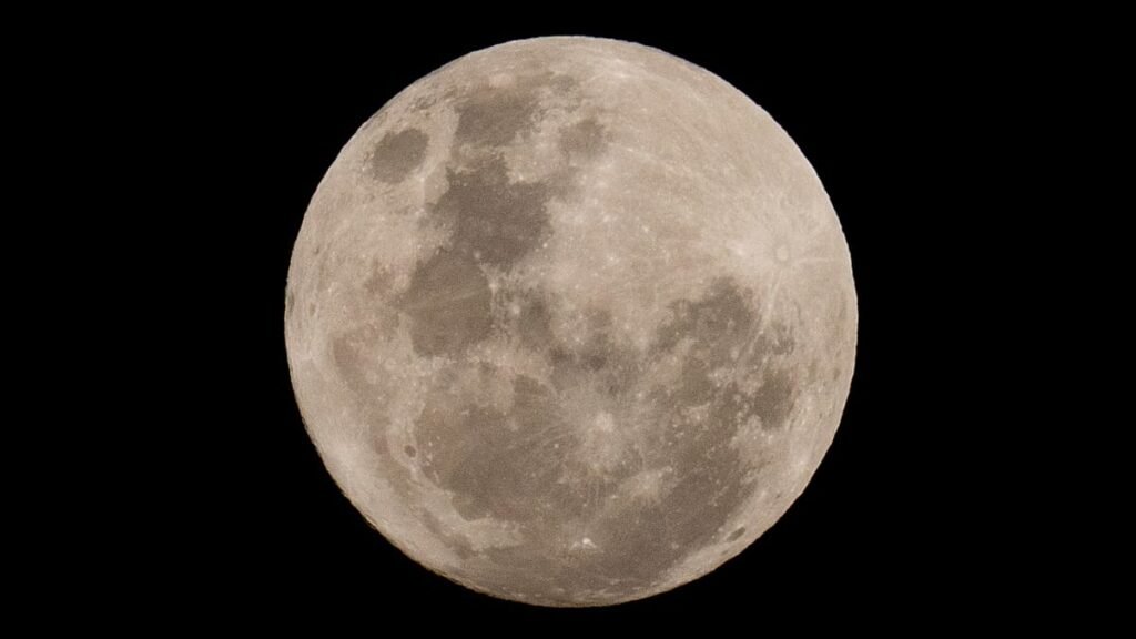 Unplanned impact: NASA says SpaceX rocket parts could hit Moon
