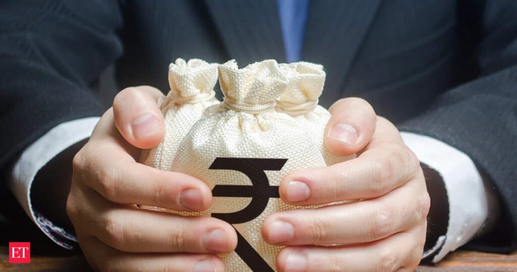 Foreign or local? Investors at lossover GIFT funds