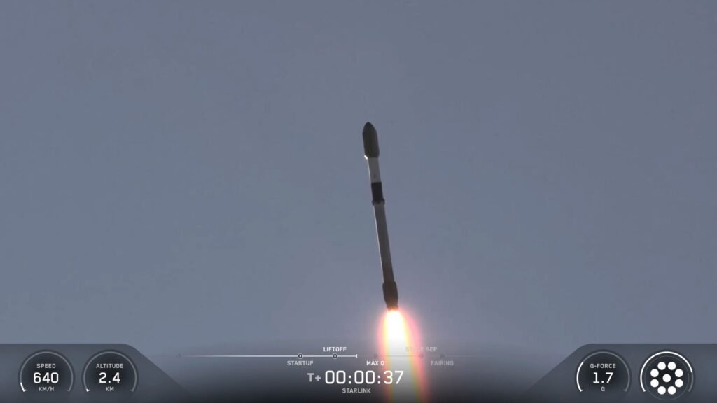 SpaceX Falcon 9 rocket launches for 35th time, hauls Starlink satellites to orbit