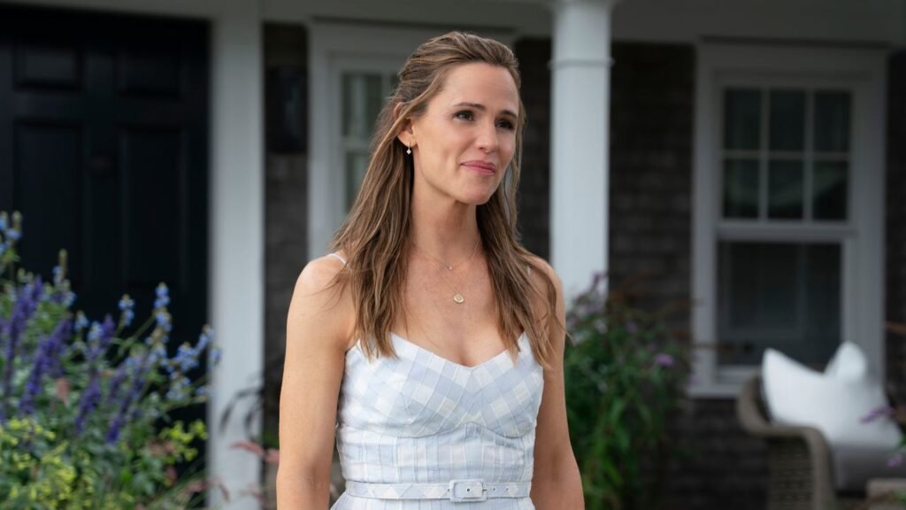 Unpacking with Jennifer Garner: How ‘Five-Star Weekend’ Turned Into a Monthlong Love Fest With Nantucket