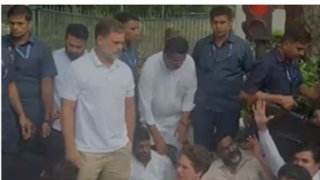 Rahul Gandhi, Priyanka on sit-in outside PM’s home over Delhi crackdown | India News