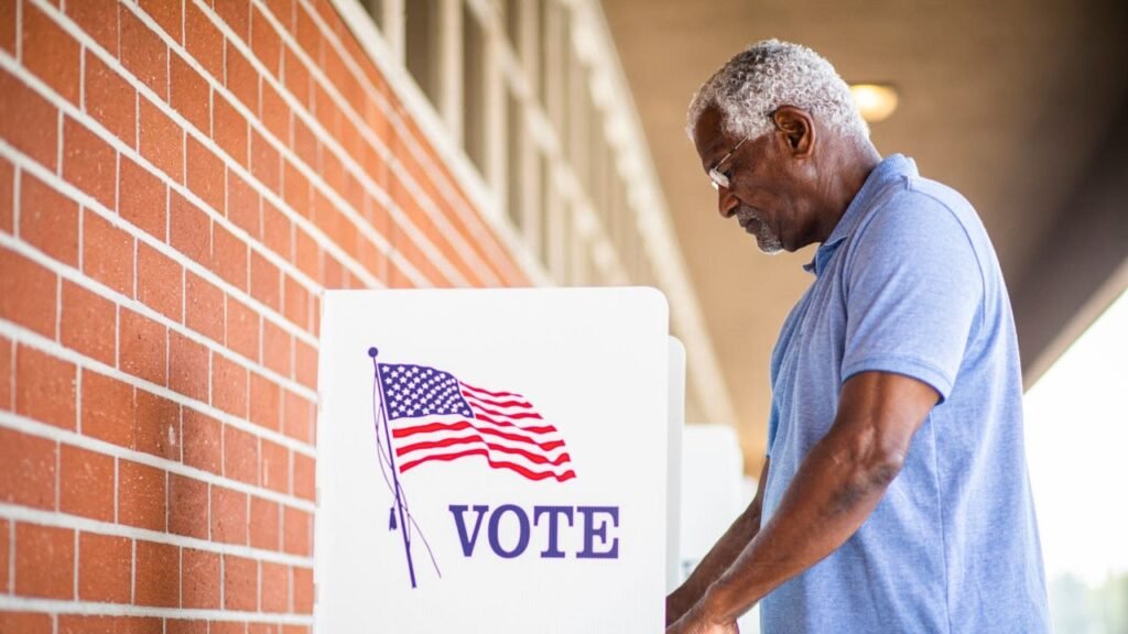 Fake election websites mimic campaign stores to steal your donations