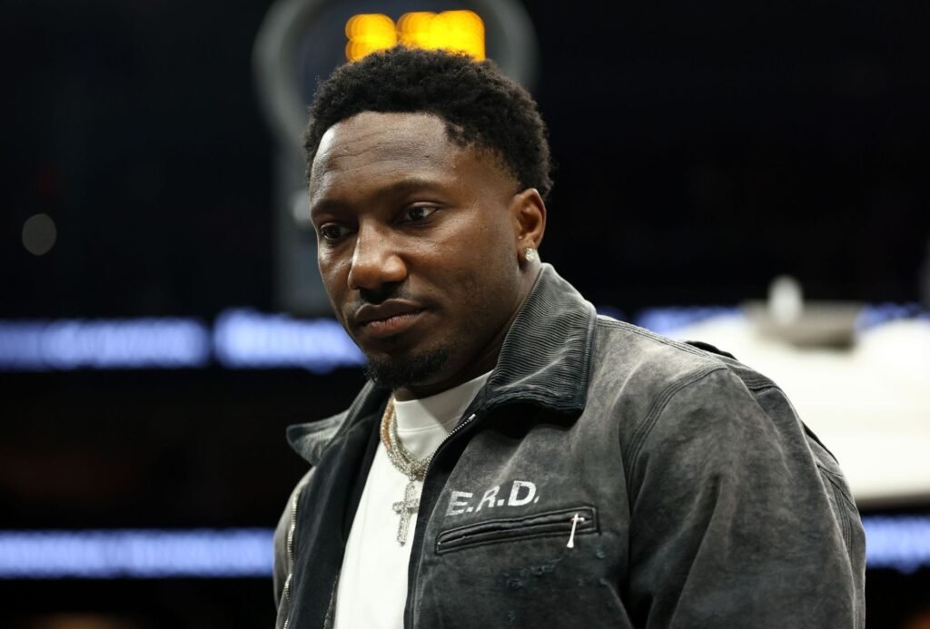 NFL fans react to Deebo Samuel’s cryptic tweet amid uncertain future in free agency