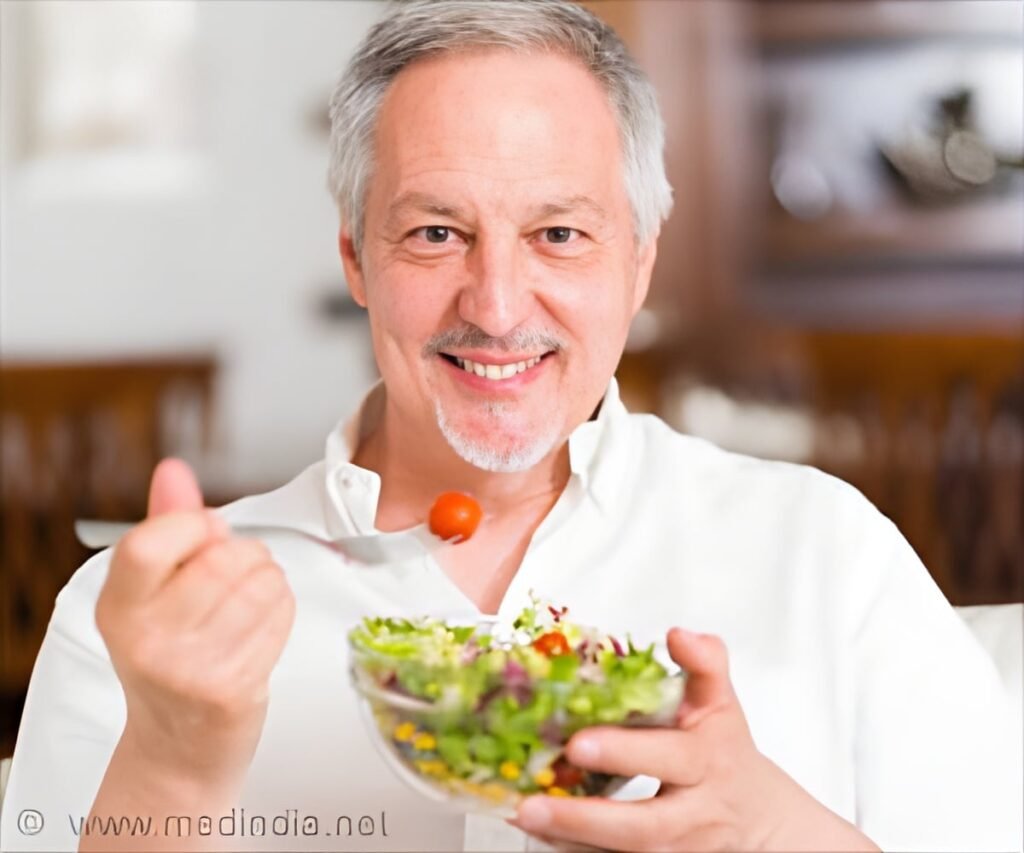 Is It Safe to Eat Raw Fruits and Salads?