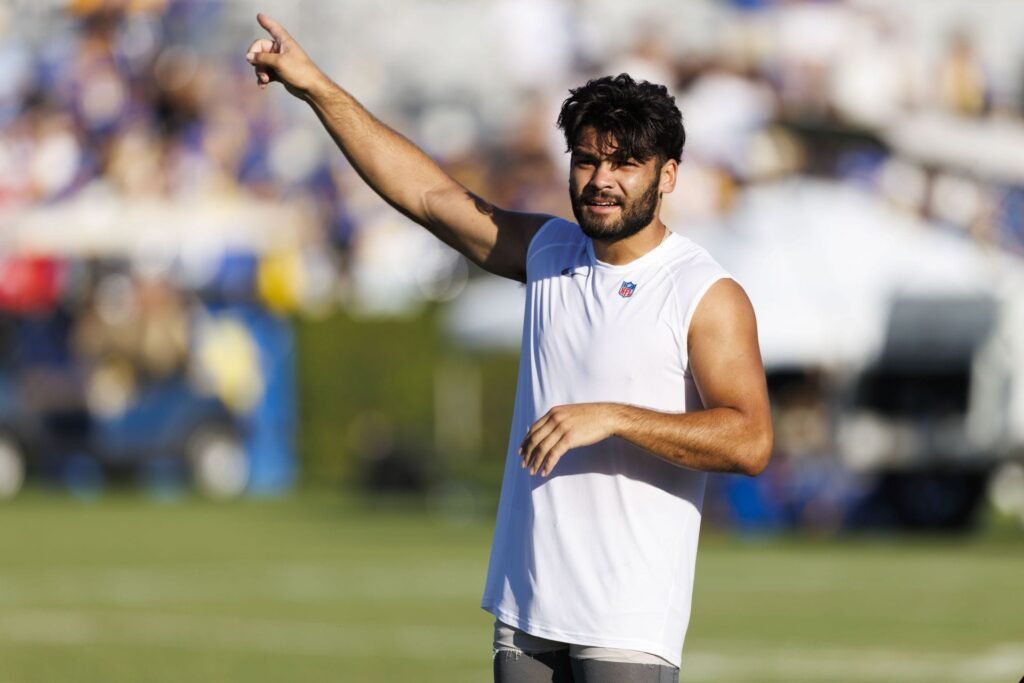 NFL fans react as Puka Nacua exits Rams practice with injury