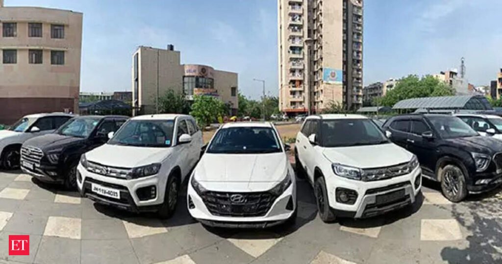 PV sales grow 33% in July at 4.7 lakh, Maruti, Hyundai log record sales
