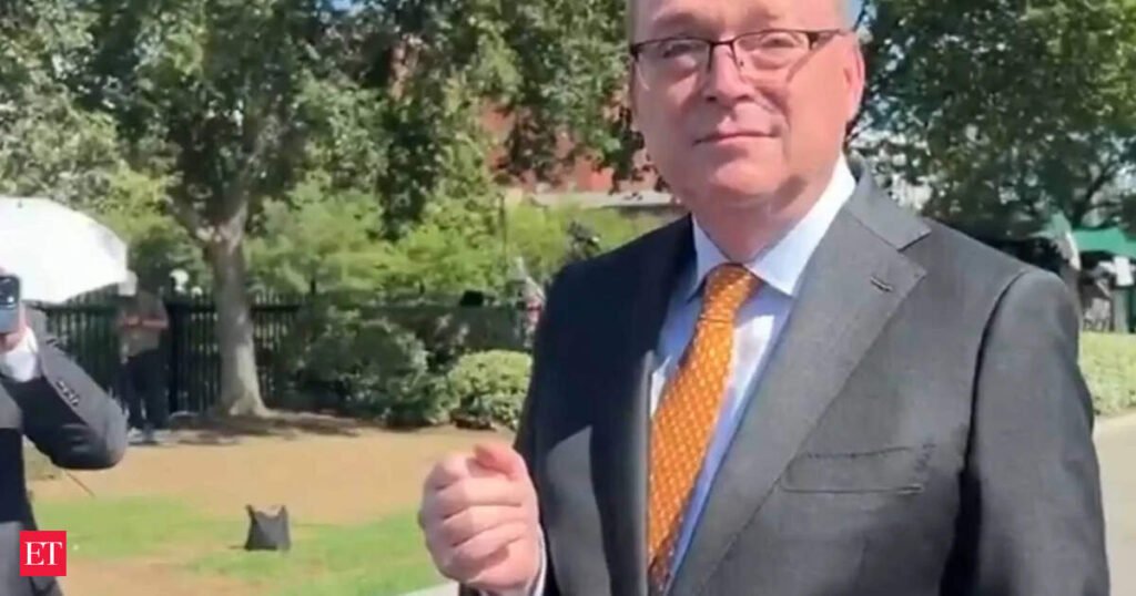 White House adviser declines to link Russia sanctions bill with India trade talks