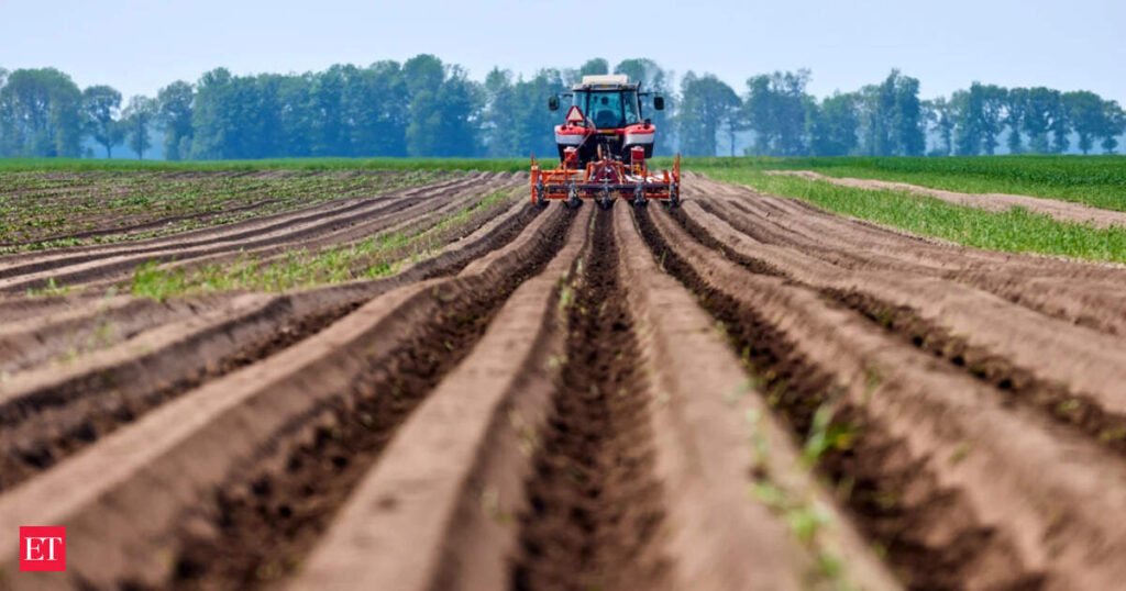 Kharif sowing near normal as rainfall deficit shrinks