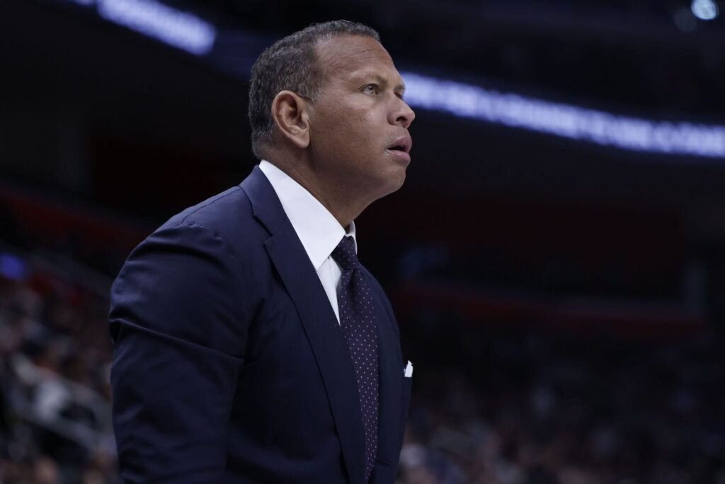Alex Rodriguez’s girlfriend Meghan Hayden powers through intense HIIT workout, offers glimpse into her fitness regimen