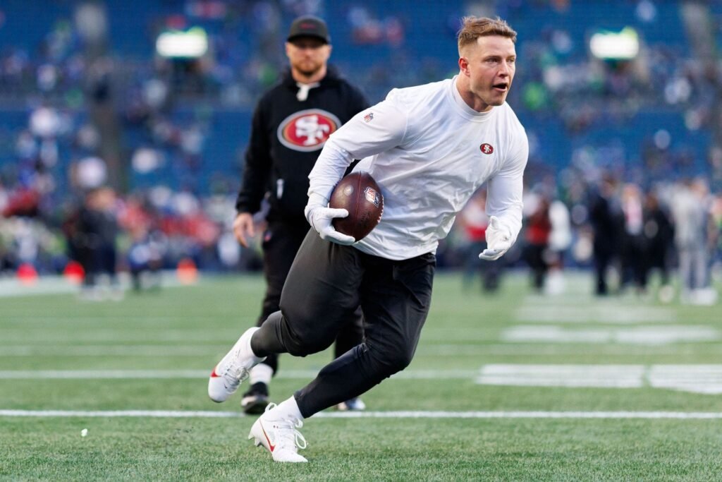 NFL fans react as 49ers sign “Bears legend” ahead of 2026 season