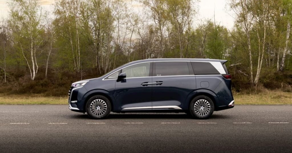 BYD undercuts luxury rivals with its first 7-seat MPV in the UK