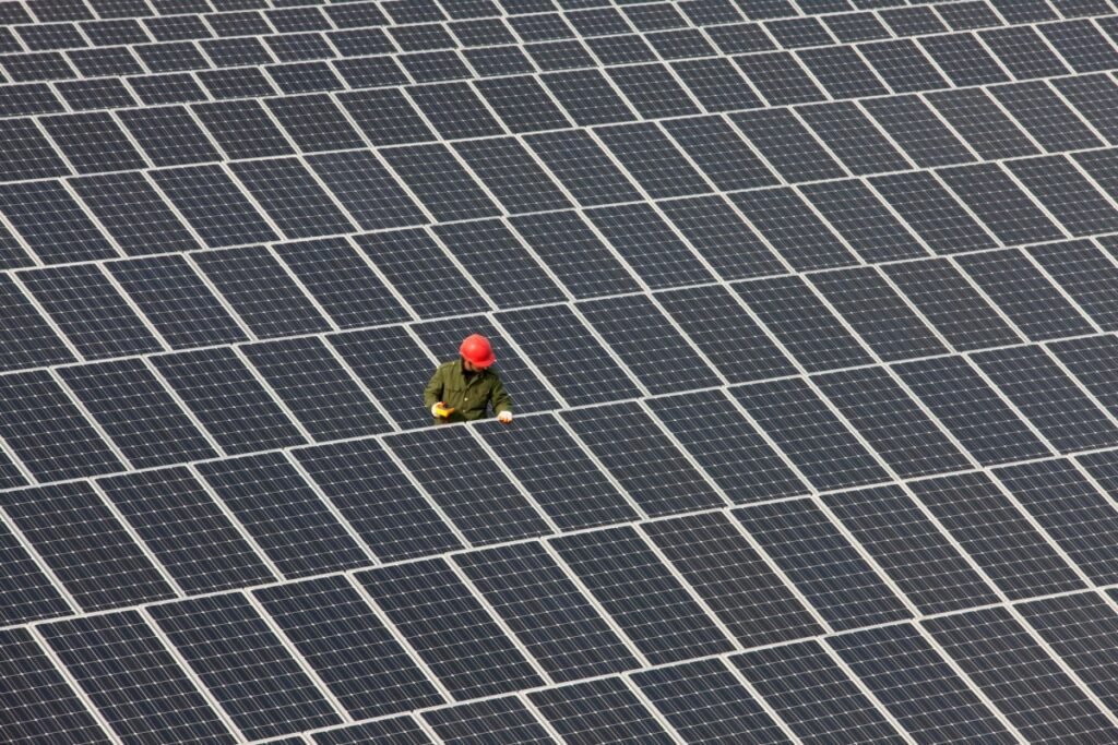 Tesla wants to build a $10B solar factory in Texas