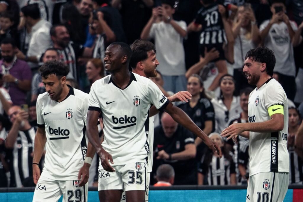 Hradec Kralove vs Besiktas Prediction and Betting Tips