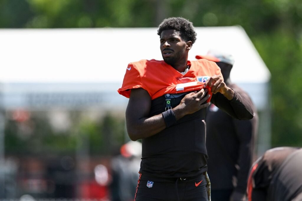 NFL exec kills Shedeur Sanders hype train with concerning review on “competent QB play”