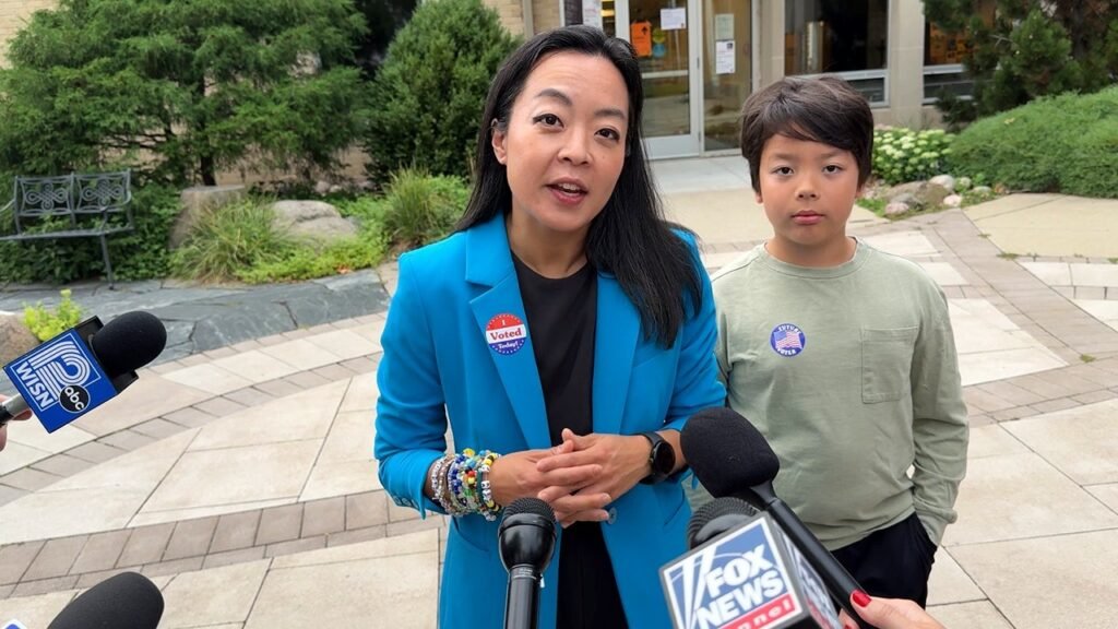 Minnesota and Wisconsin primaries test Democratic progressive wing