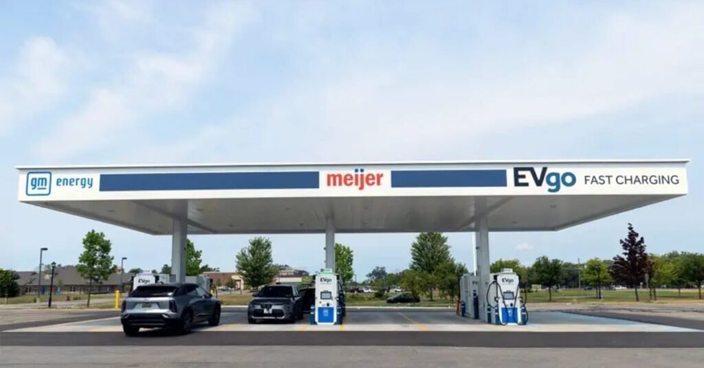 EVgo + GM open 350 kW flagship charging for EVs with trailers