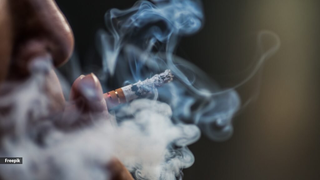 ‘Do the harmful effects of smoking appear only after 30 to 40 years of smoking?’